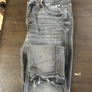 Judy Blue Gray Distressed Ankle Jeans